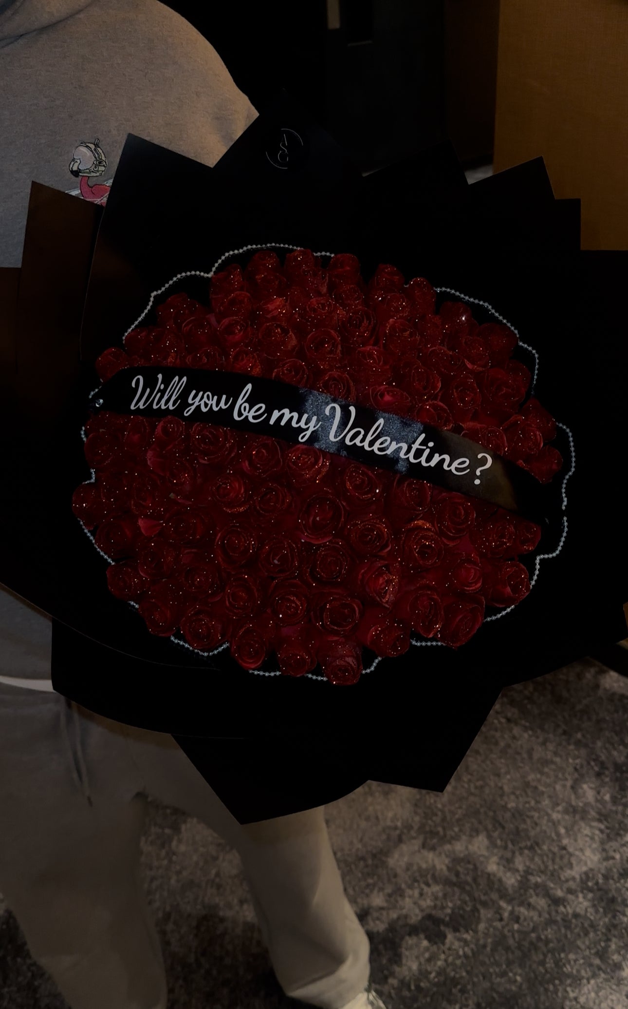 Valentine proposal bouquet (50 artificial roses)