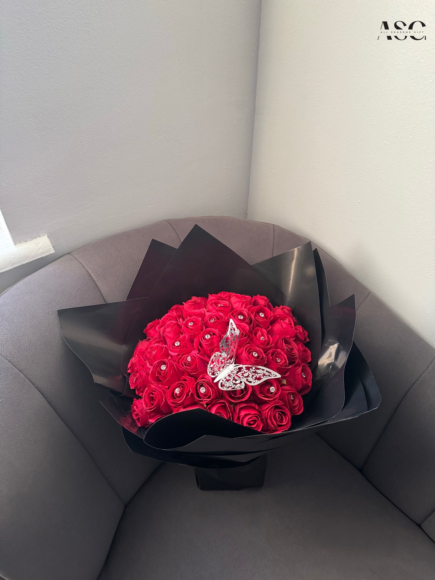 50 artificial flower bouquet