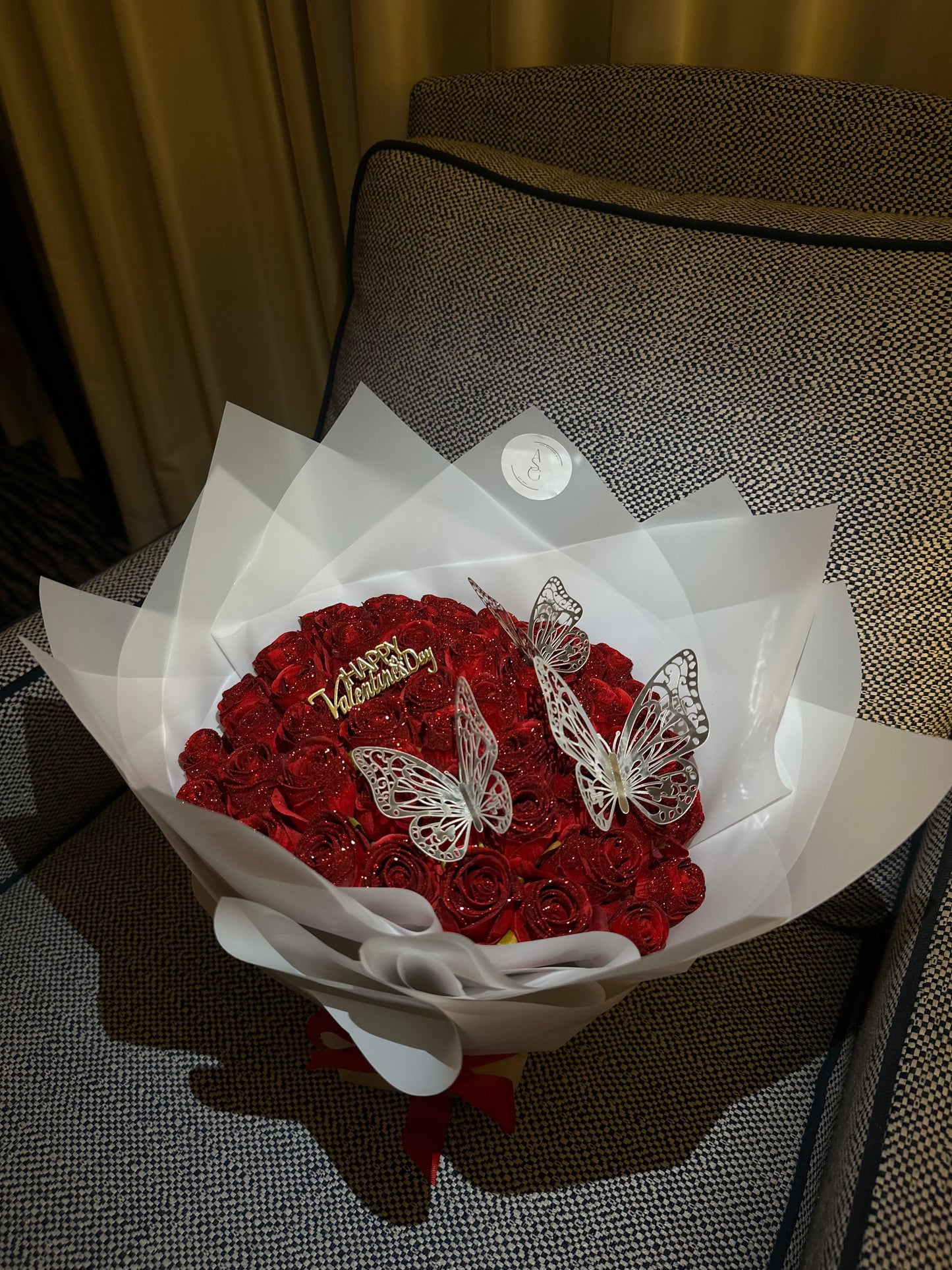 Timeless romance bouquet