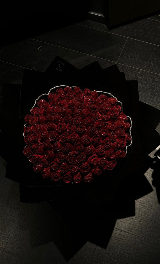 Glitter artificial rose bouquet