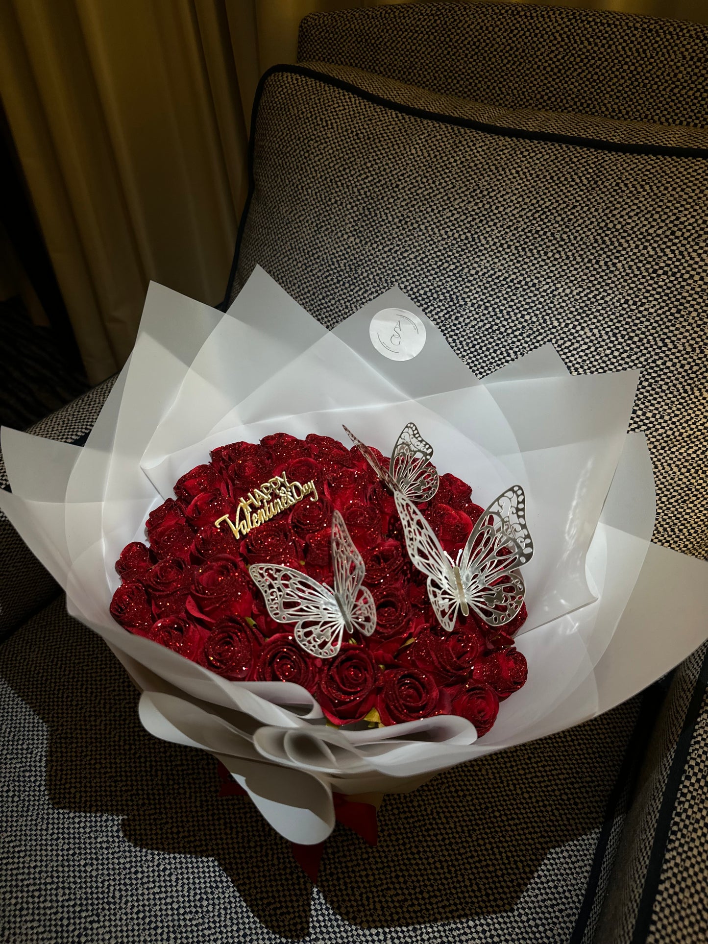 Timeless romance bouquet